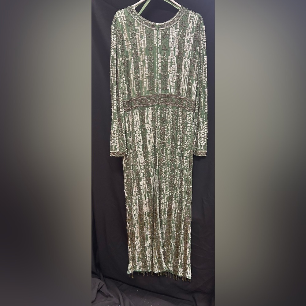 MAC DUGGAL 5981 NWT High Neck Long Sleeve Crystal Fringe Column Gown - Picture 5 of 6